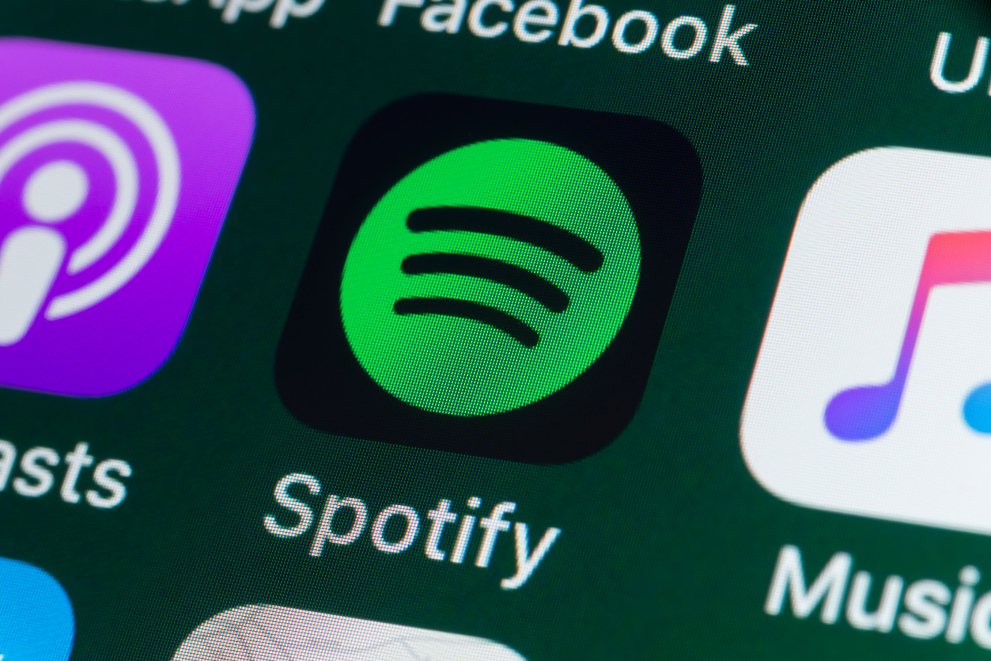 La nueva prueba de Spotify permite a los influencers publicar Stories para presentar sus propias listas de reproducción