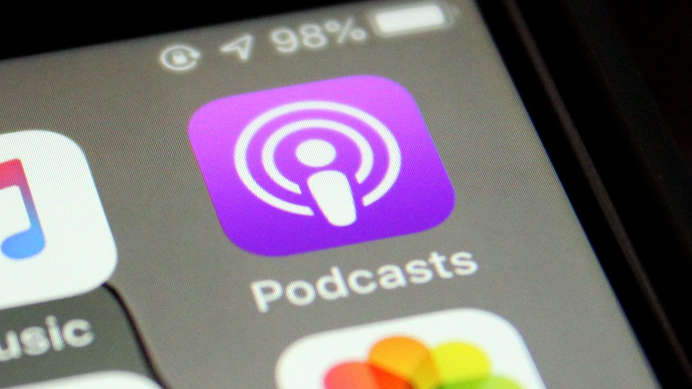 Apple Podcasts presenta nuevas colecciones “Listen With” para ayudar a los usuarios a descubrir programas