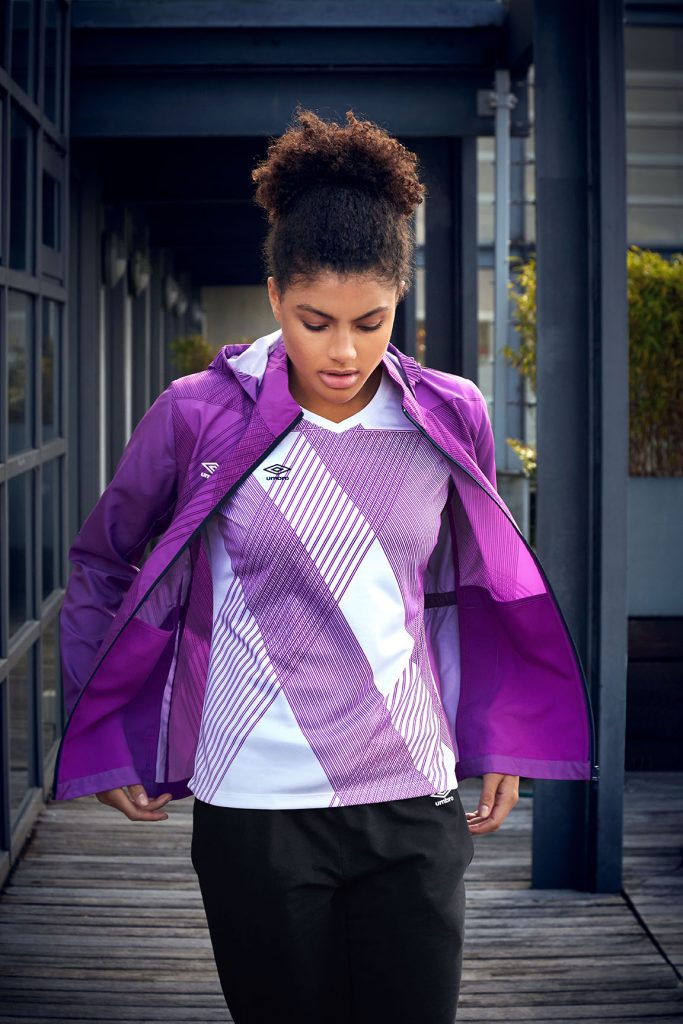 UMBRO_AW16_WOMENS_COLLECTION_Shot_03_1580